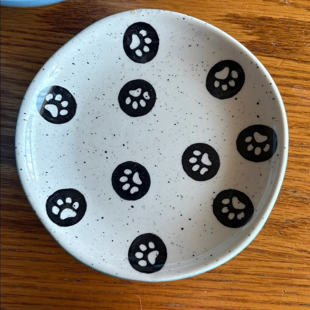 Set/5 Good used condition Blue Ceramic Pet Bowls Set with 'MEOW' and 'WOOF'